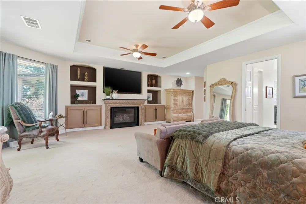 40912 Road 40 Dinuba, CA 93618