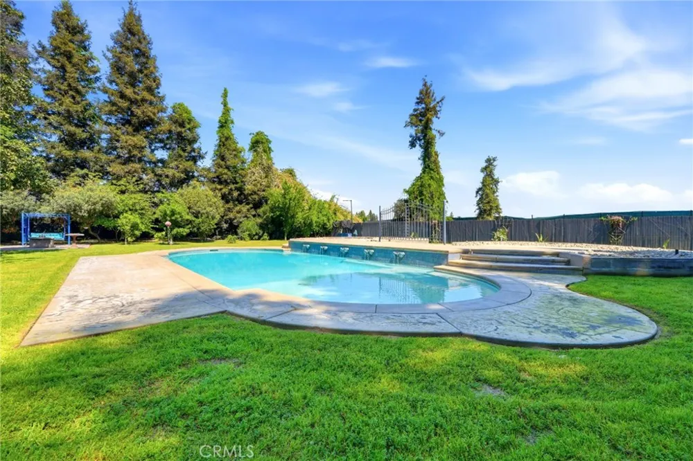 40912 Road 40 Dinuba, CA 93618