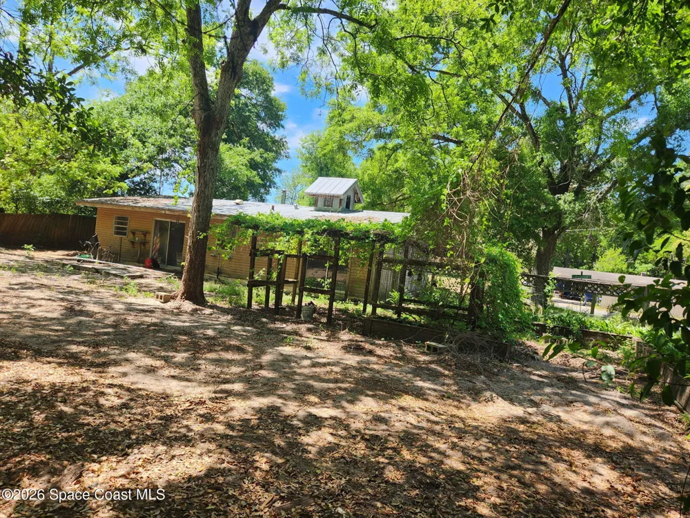 3607 S Lakewood Drive Tallahassee, FL 32303