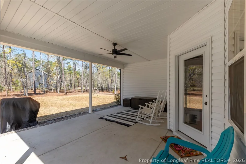 30220 W Lake Drive Wagram, NC 28396