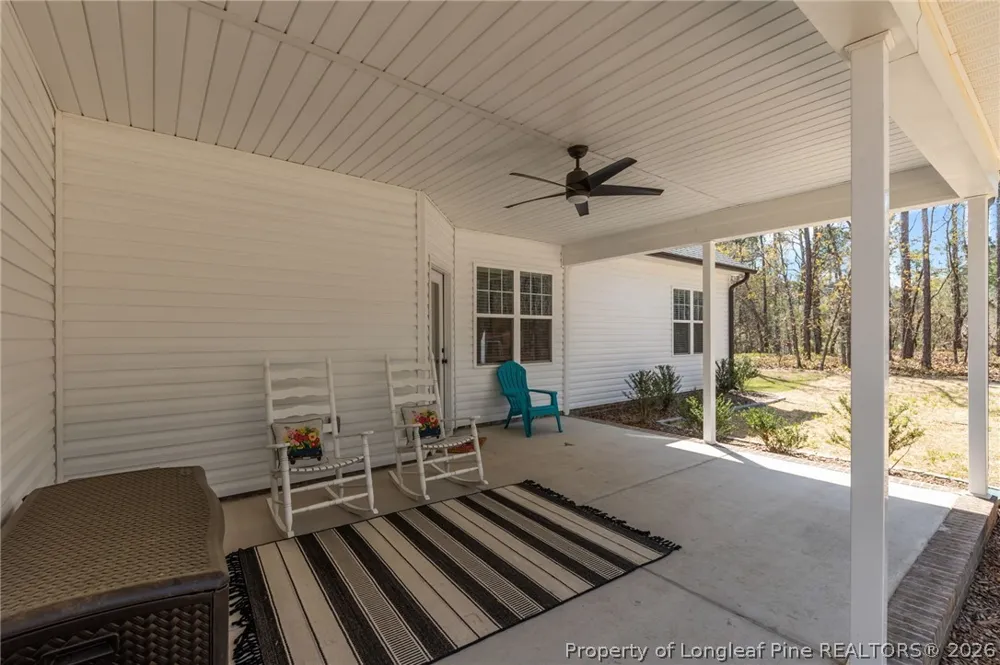 30220 W Lake Drive Wagram, NC 28396