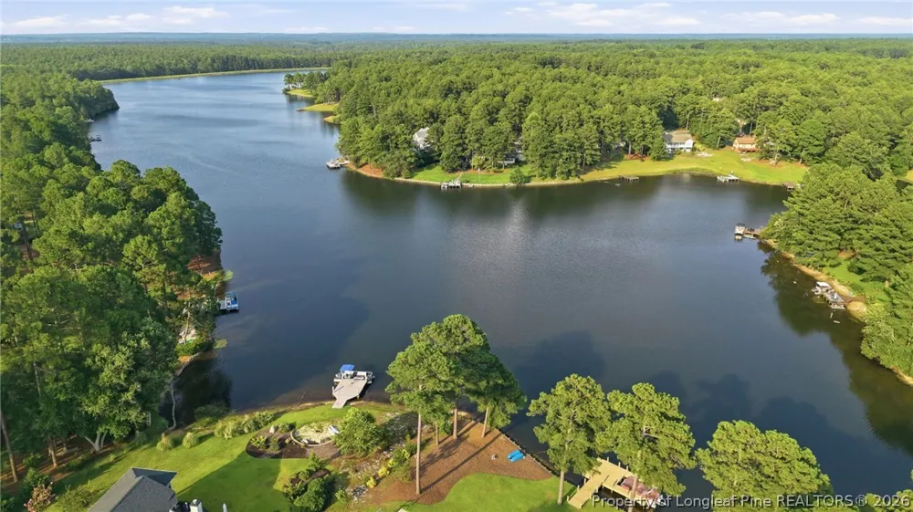 30220 W Lake Drive Wagram, NC 28396