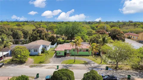 12901 NW Miami Ct