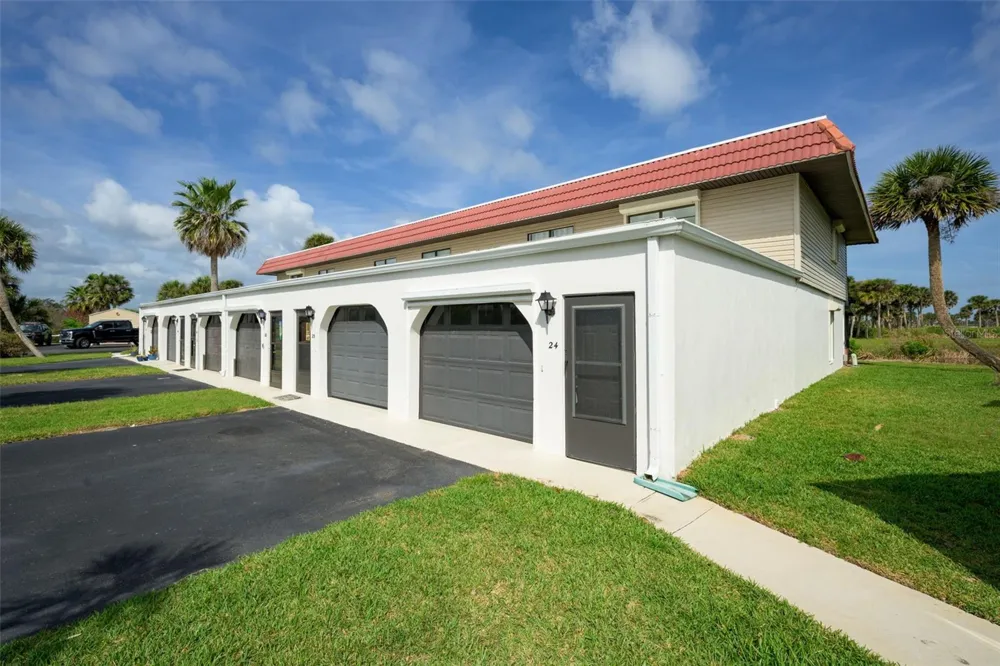 24 OCEAN PALM VILLAS #24 Flagler Beach, FL 32136
