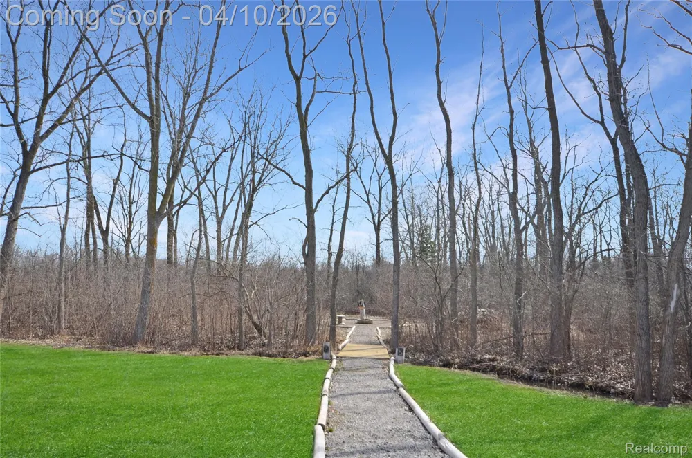 70336 Welding Road Richmond Township, MI 48062