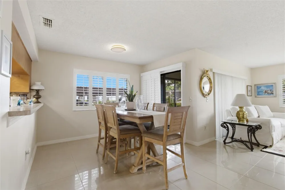 2701 COUNTRYSIDE BOULEVARD #101 Clearwater, FL 33761