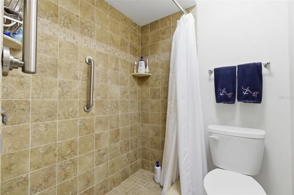 2701 COUNTRYSIDE BOULEVARD #101 Clearwater, FL 33761