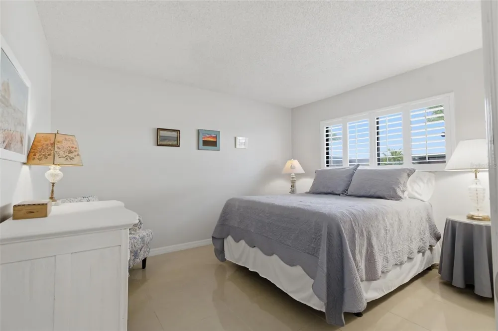 2701 COUNTRYSIDE BOULEVARD #101 Clearwater, FL 33761
