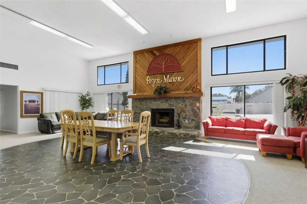 2701 COUNTRYSIDE BOULEVARD #101 Clearwater, FL 33761