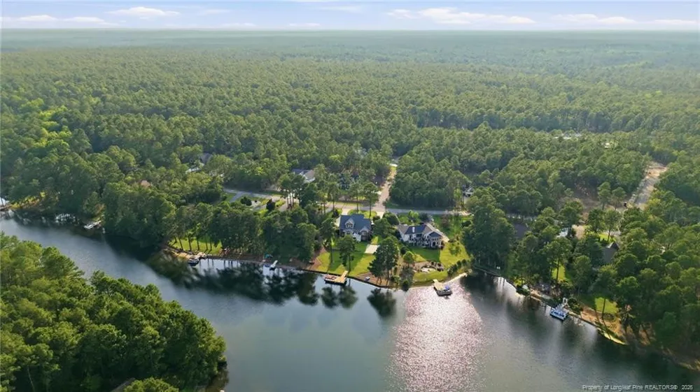 30220 W Lake Drive Wagram, NC 28396