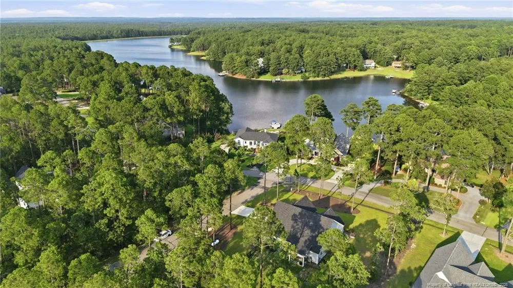 30220 W Lake Drive Wagram, NC 28396