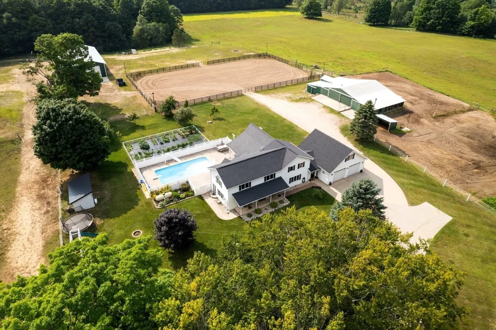 8382 SW Hudson Road Springfield Township, MI 49633