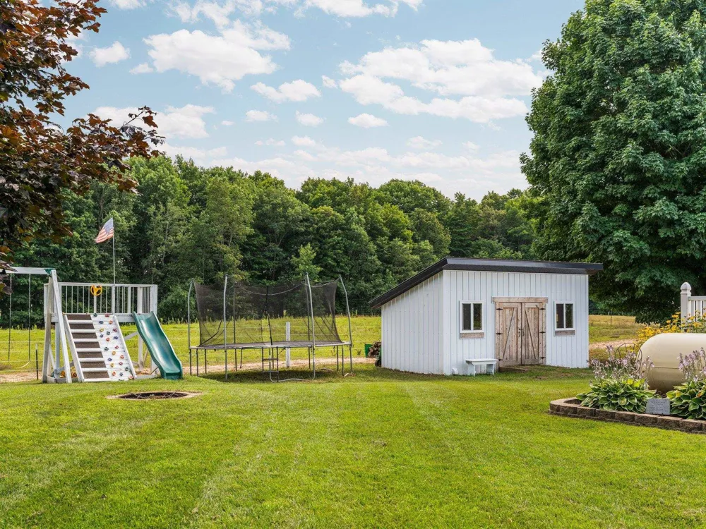 8382 SW Hudson Road Springfield Township, MI 49633