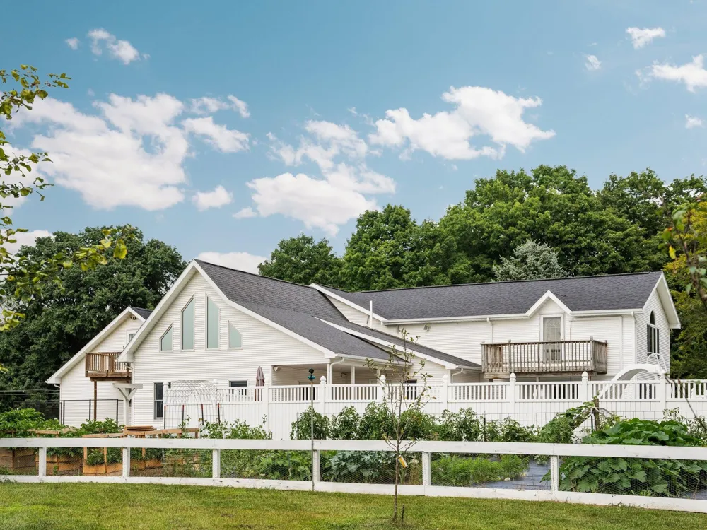 8382 SW Hudson Road Springfield Township, MI 49633