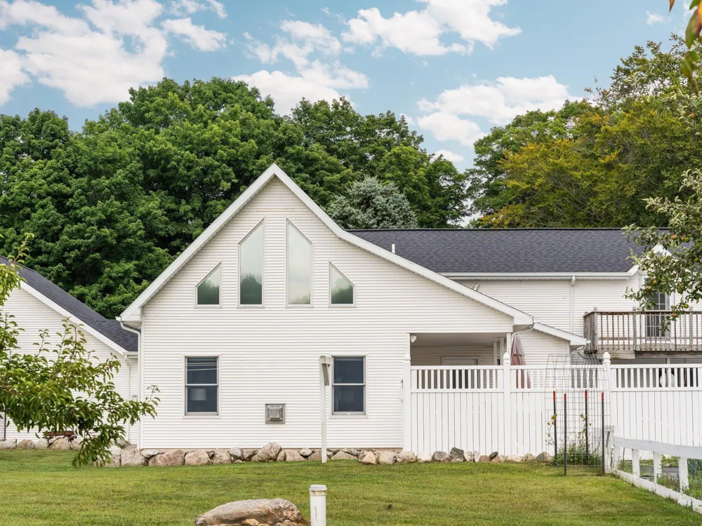 8382 SW Hudson Road Springfield Township, MI 49633
