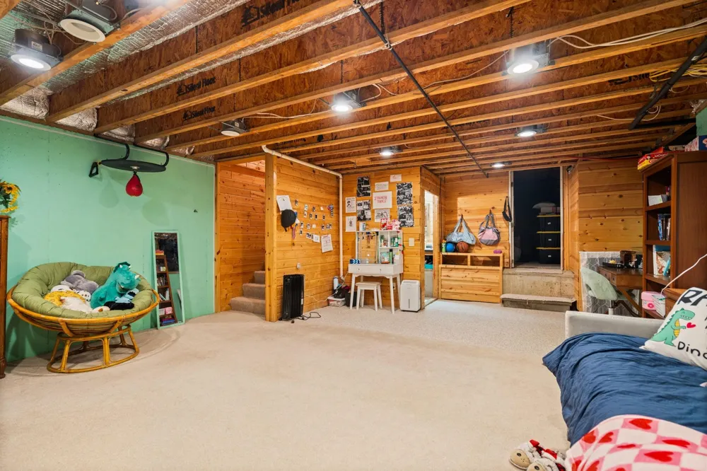 8382 SW Hudson Road Springfield Township, MI 49633