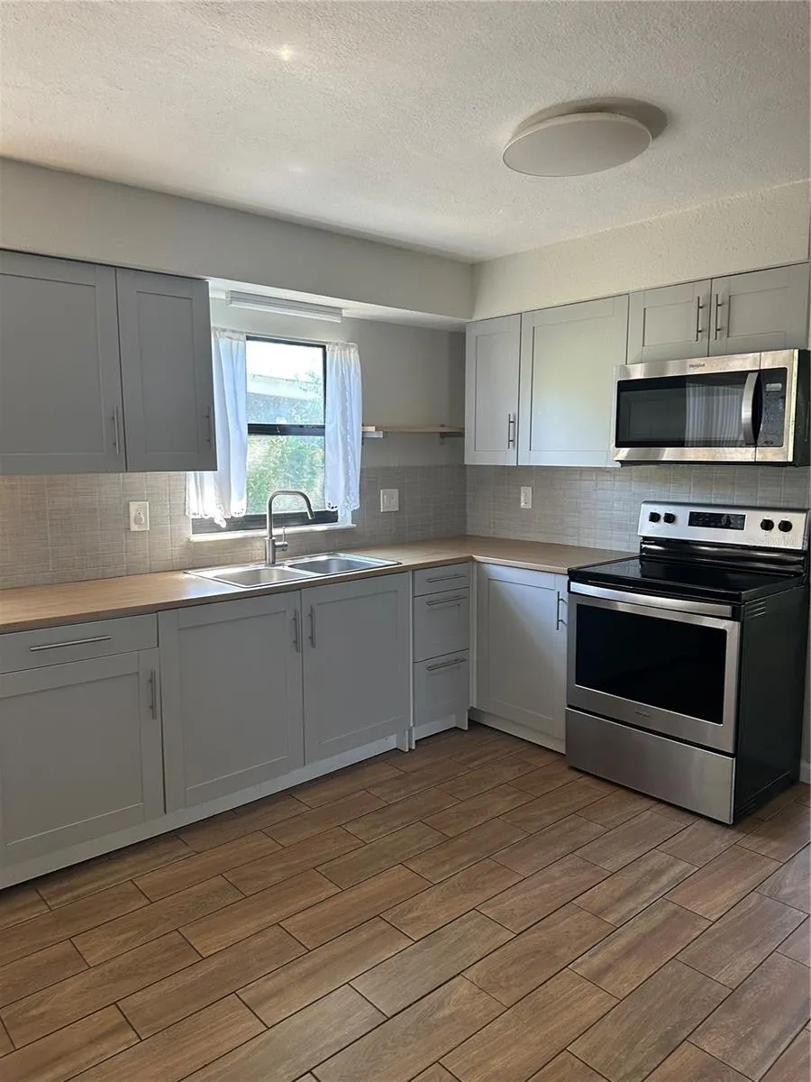 1795 S LILAC CIRCLE Titusville, FL 32796