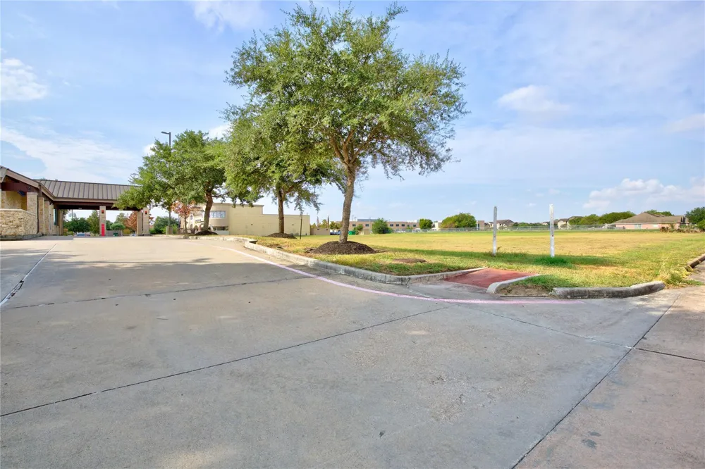 4242 Keith Road Pasadena, TX 77505