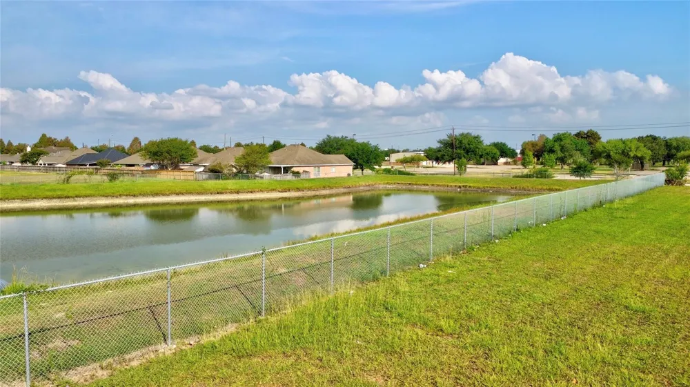 4242 Keith Road Pasadena, TX 77505