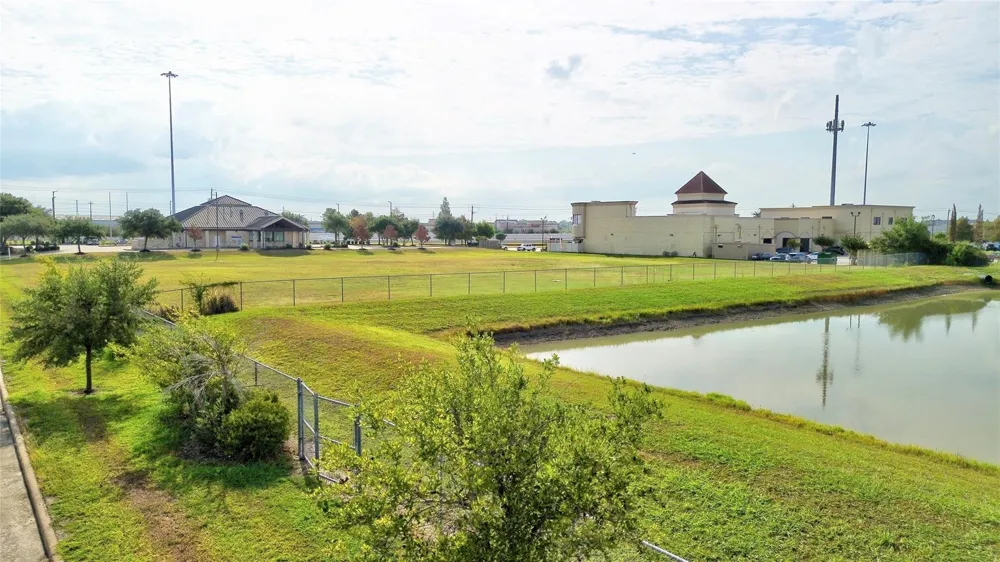 4242 Keith Road Pasadena, TX 77505