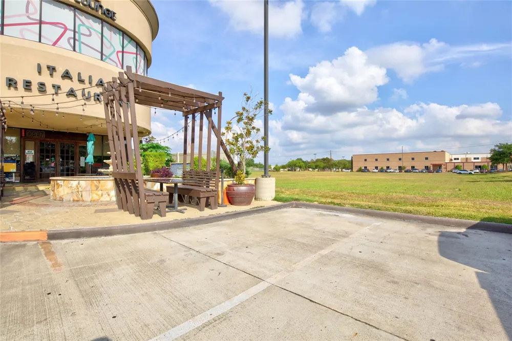 4242 Keith Road Pasadena, TX 77505