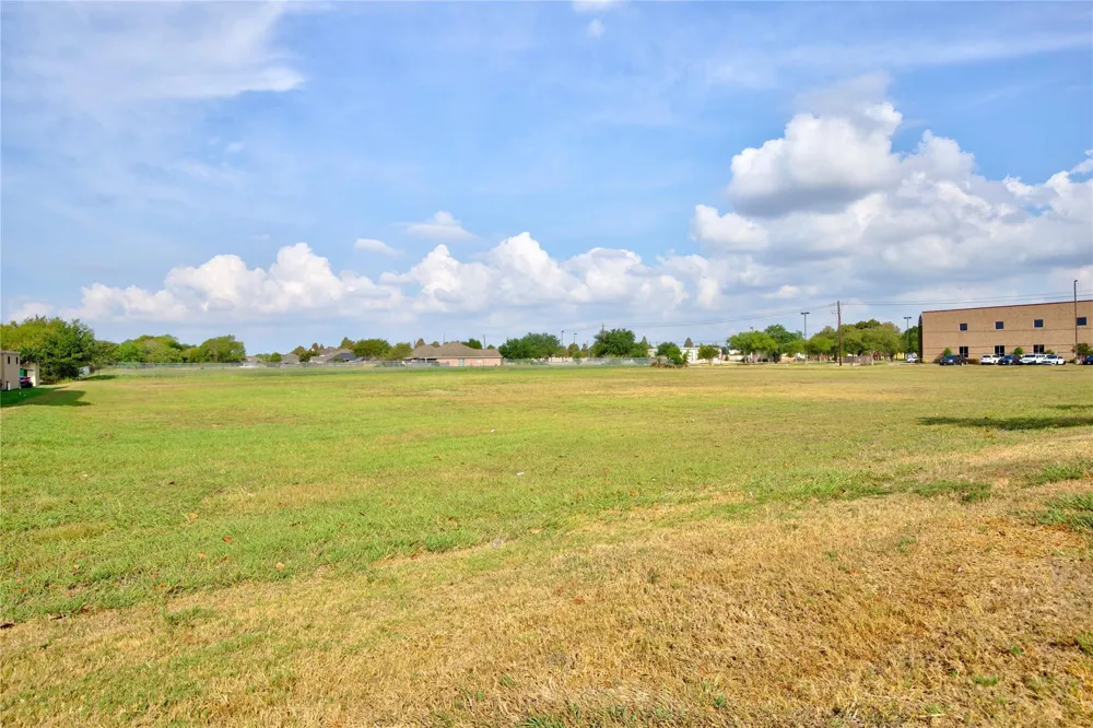 4242 Keith Road Pasadena, TX 77505