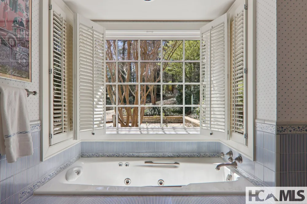 138 Indian Trace Lake Toxaway, NC 28747