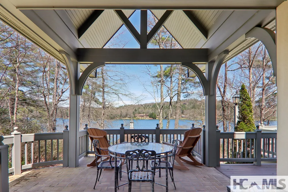 138 Indian Trace Lake Toxaway, NC 28747