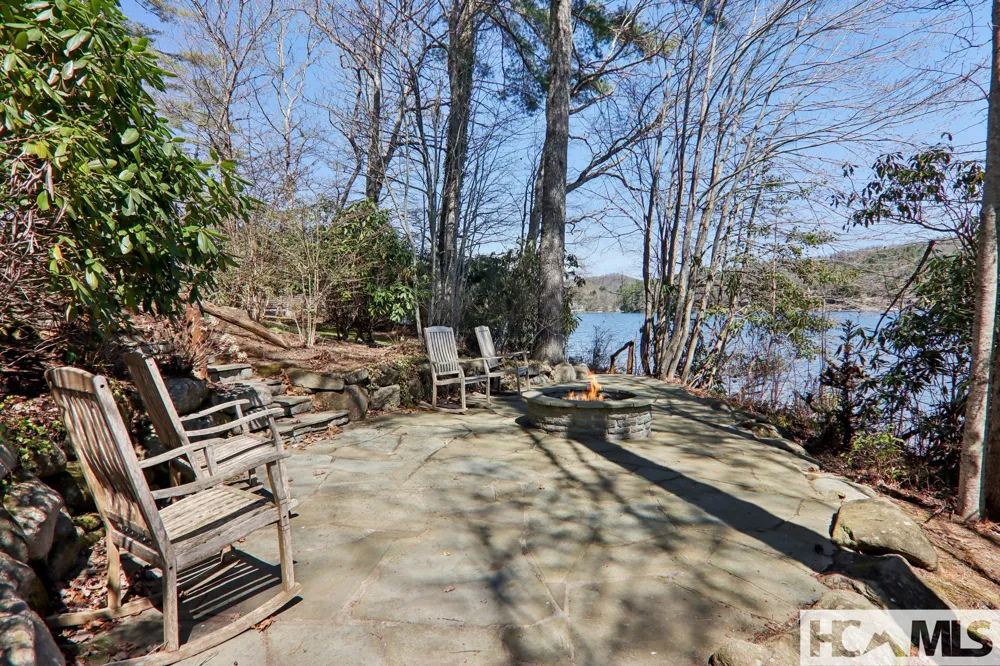 138 Indian Trace Lake Toxaway, NC 28747
