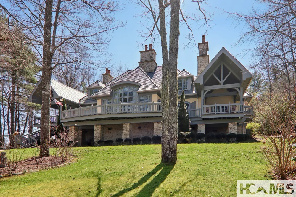 138 Indian Trace Lake Toxaway, NC 28747