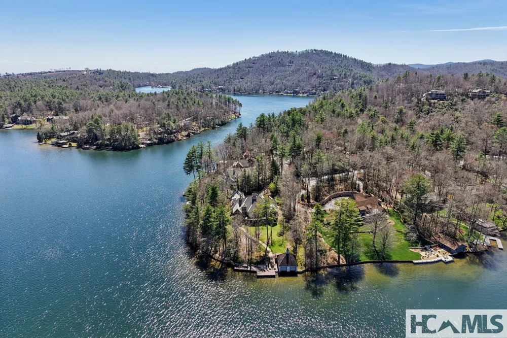 138 Indian Trace Lake Toxaway, NC 28747