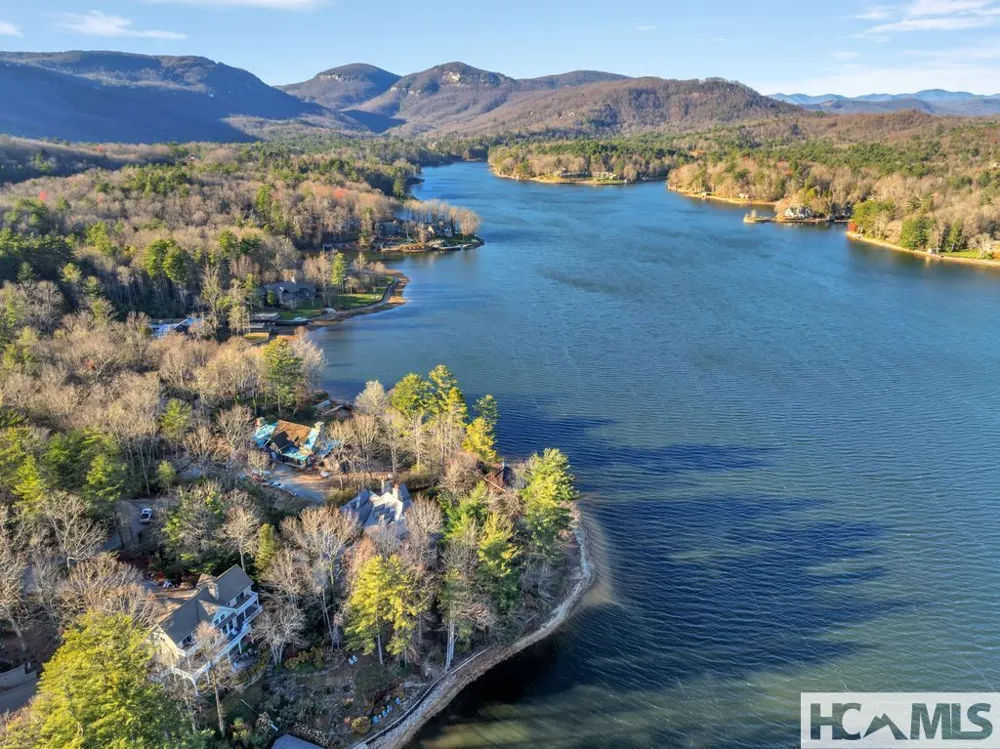 138 Indian Trace Lake Toxaway, NC 28747