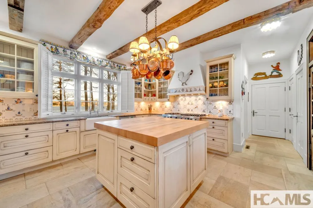 138 Indian Trace Lake Toxaway, NC 28747