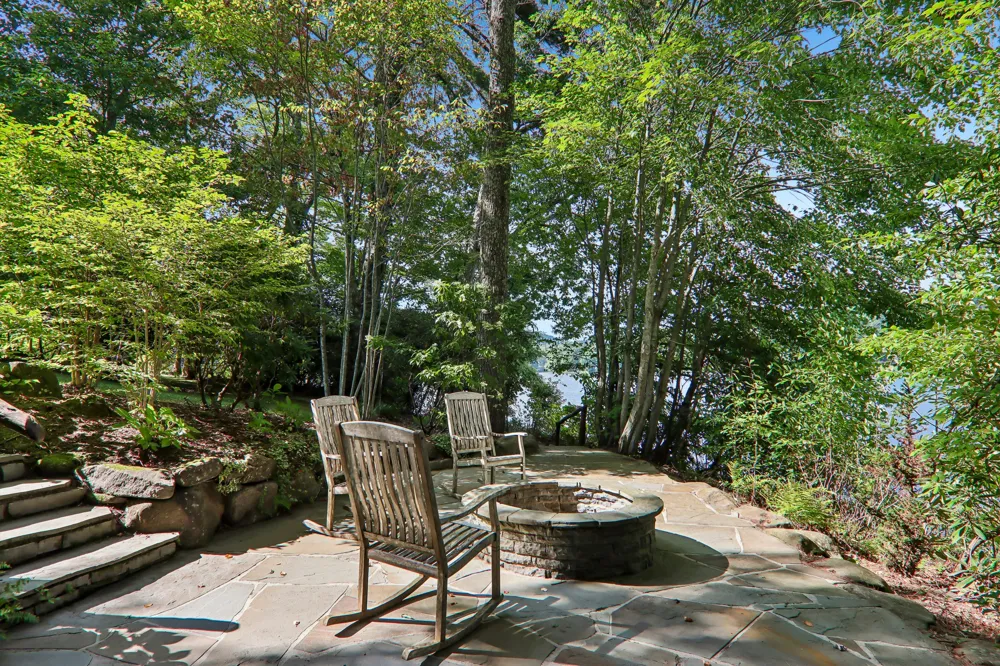138 Indian Trace Lake Toxaway, NC 28747