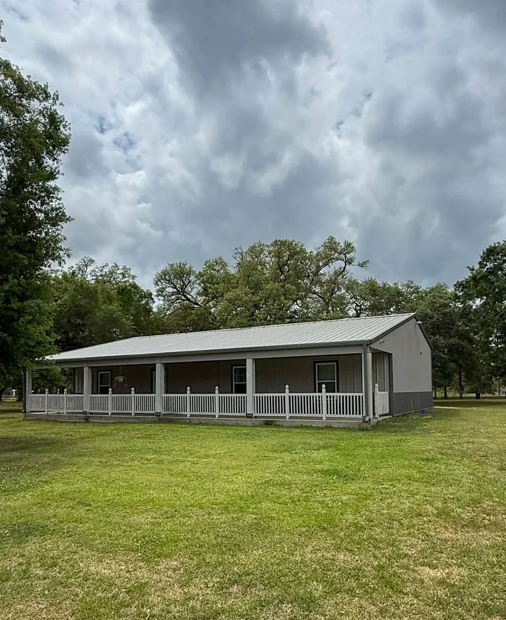 107 County Road 409 Sweeny, TX 77480