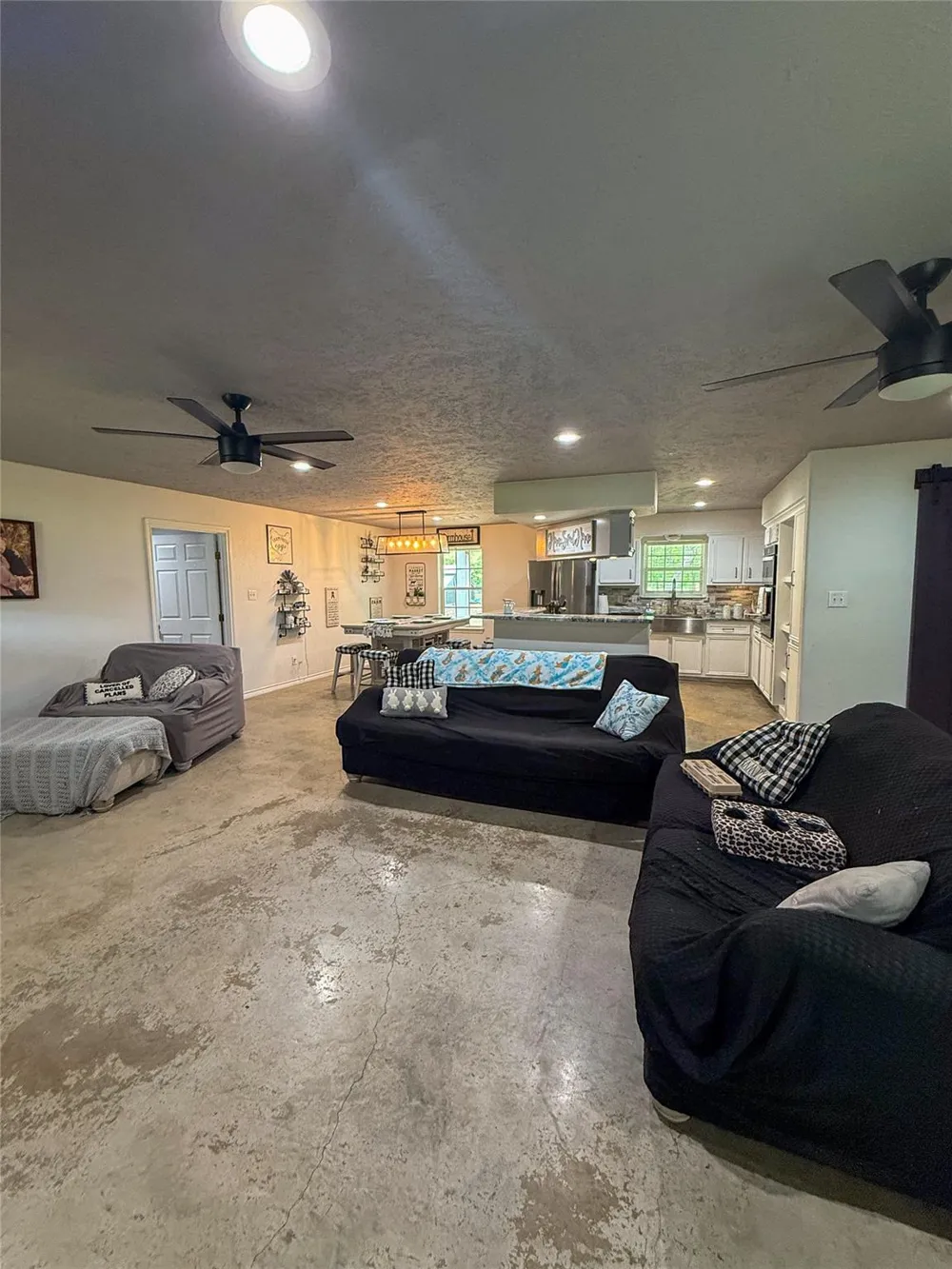 107 County Road 409 Sweeny, TX 77480