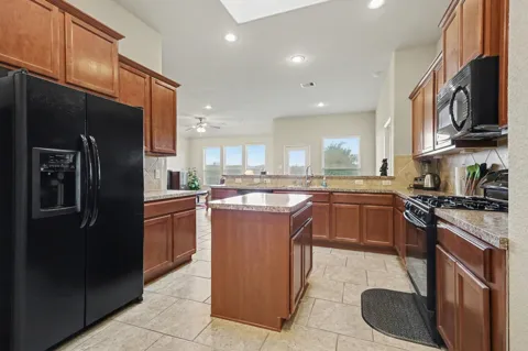 3415 Arrowhead Bay Lane