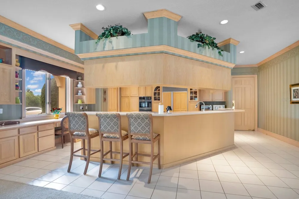 3300 BRIDGEFIELD DRIVE Lakeland, FL 33803
