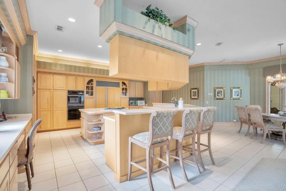 3300 BRIDGEFIELD DRIVE Lakeland, FL 33803