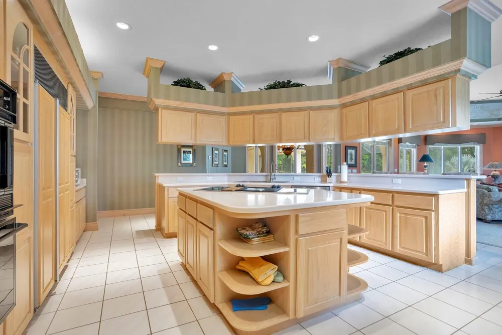 3300 BRIDGEFIELD DRIVE Lakeland, FL 33803