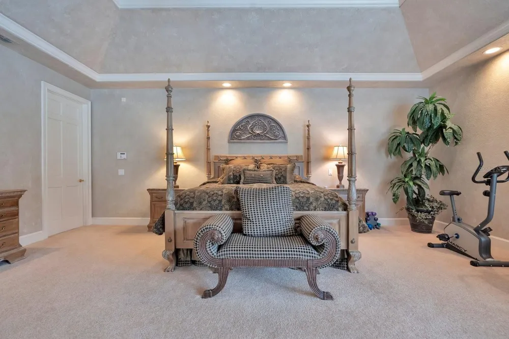 3300 BRIDGEFIELD DRIVE Lakeland, FL 33803