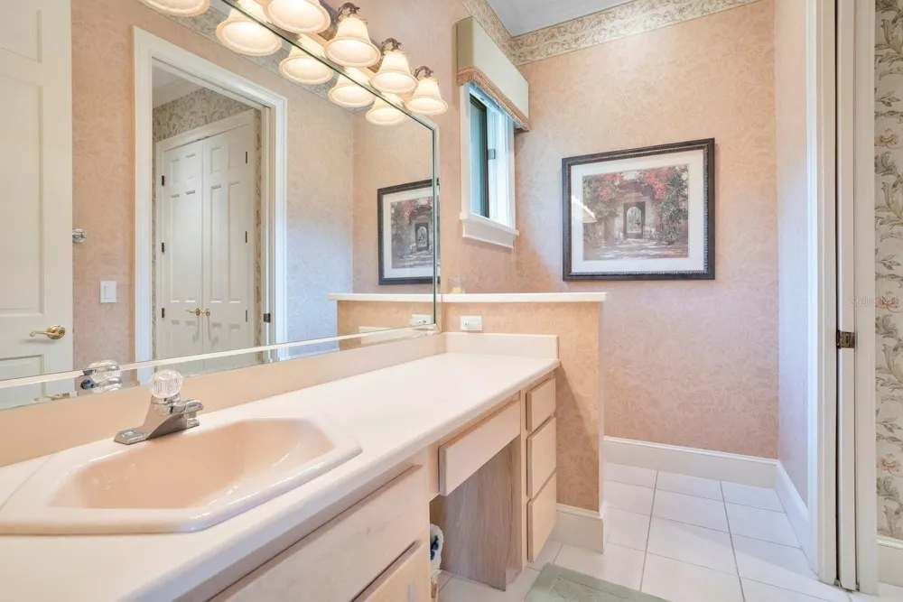 3300 BRIDGEFIELD DRIVE Lakeland, FL 33803
