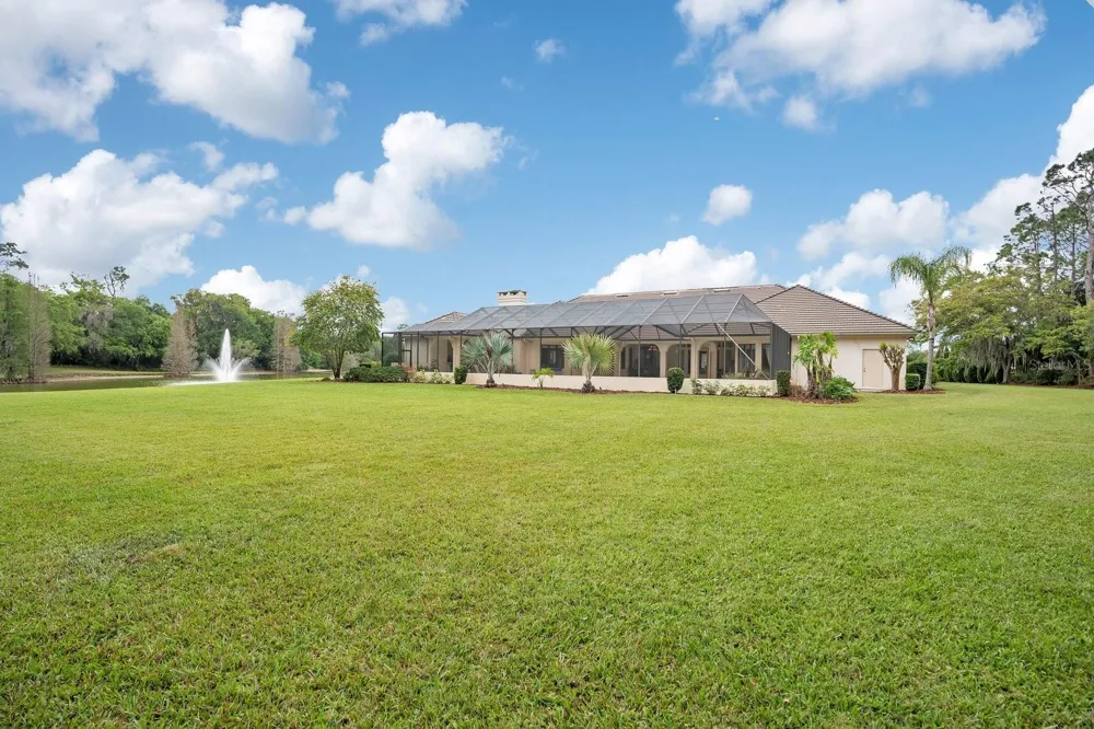 3300 BRIDGEFIELD DRIVE Lakeland, FL 33803
