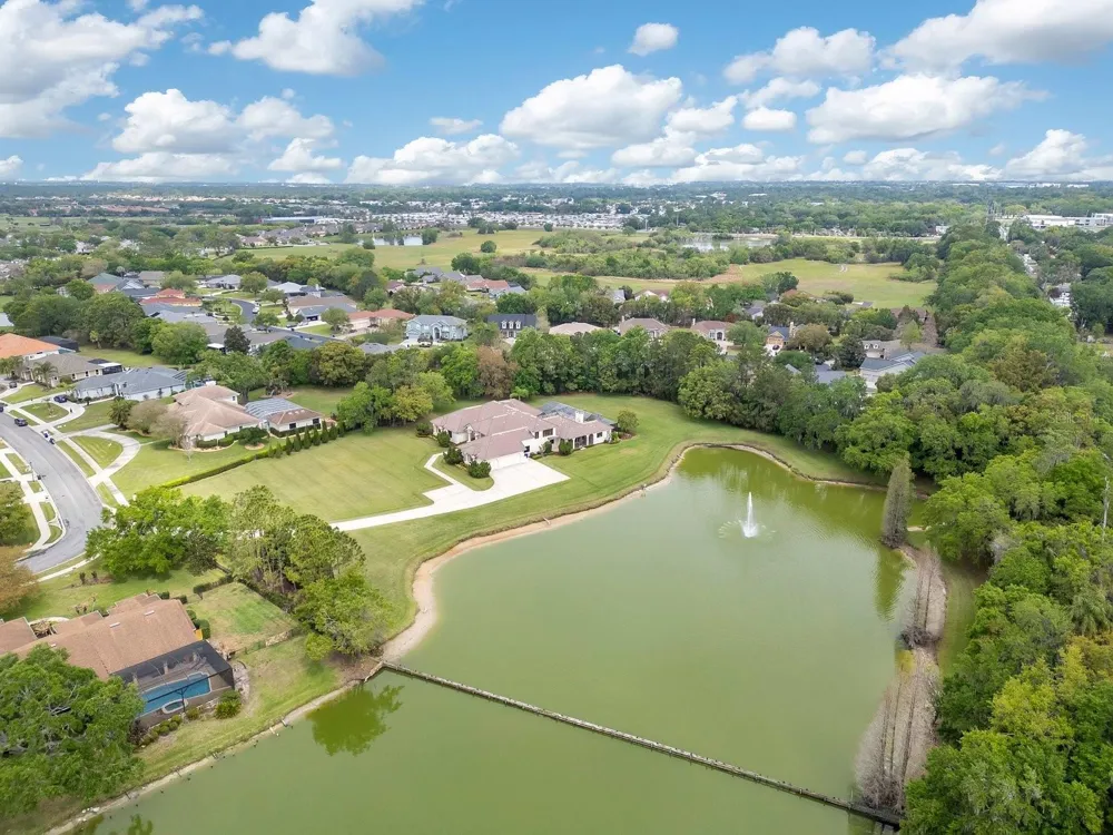 3300 BRIDGEFIELD DRIVE Lakeland, FL 33803
