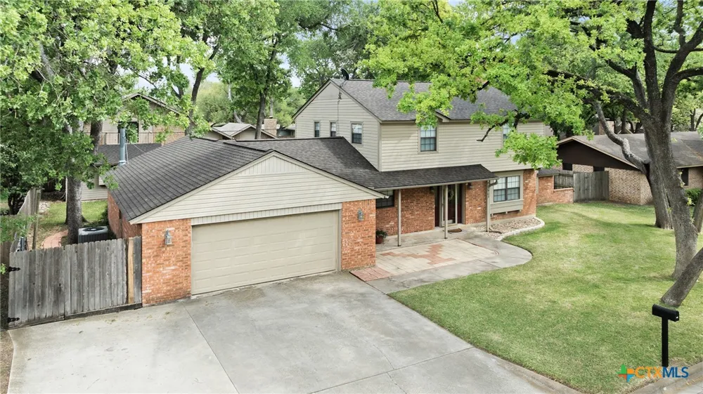 1903 Harding Avenue Cameron, TX 76520