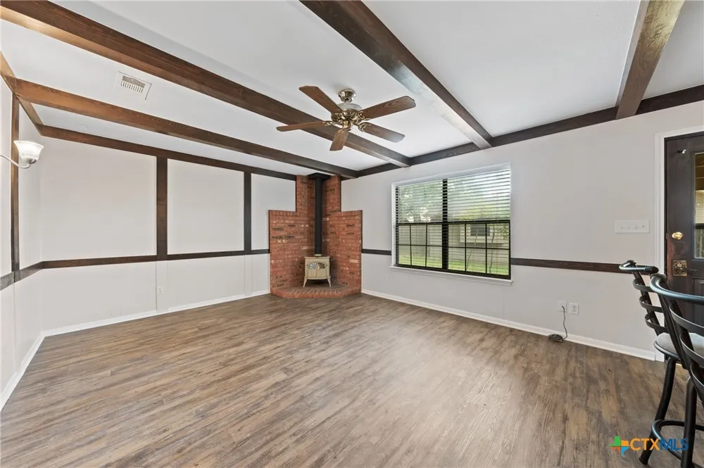 1903 Harding Avenue Cameron, TX 76520