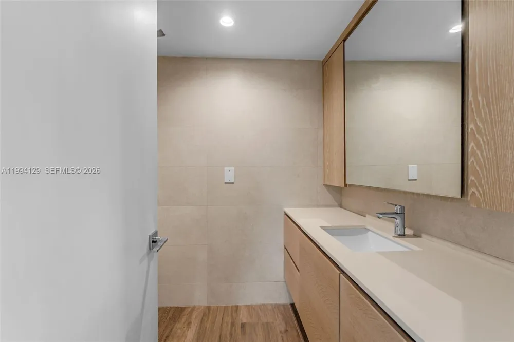 151 Crandon Blvd #345 Key Biscayne, FL 33149