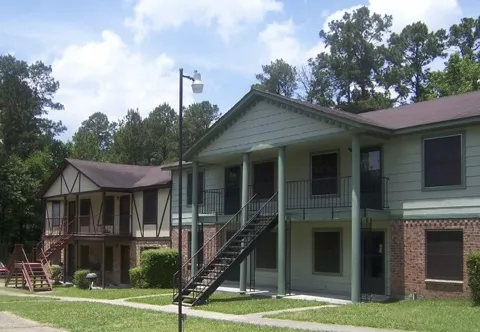 801 Forest Hollow #6