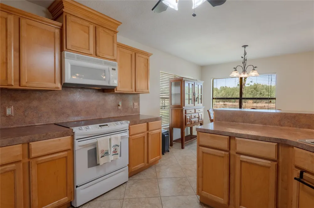 15 Lakeside Trinity, TX 75862