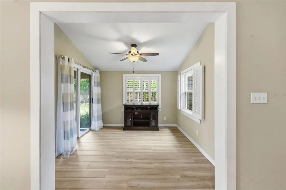 13917 76TH TERRACE Seminole, FL 33776